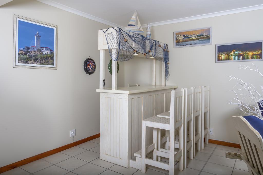 The White House Apartment Mossel Bay Esterno foto